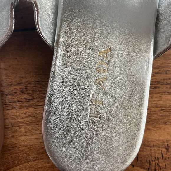 Prada sandles - Picture 4 of 6